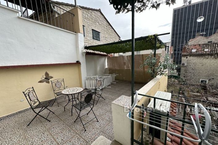 Image No.7-8 Bed Villa for sale