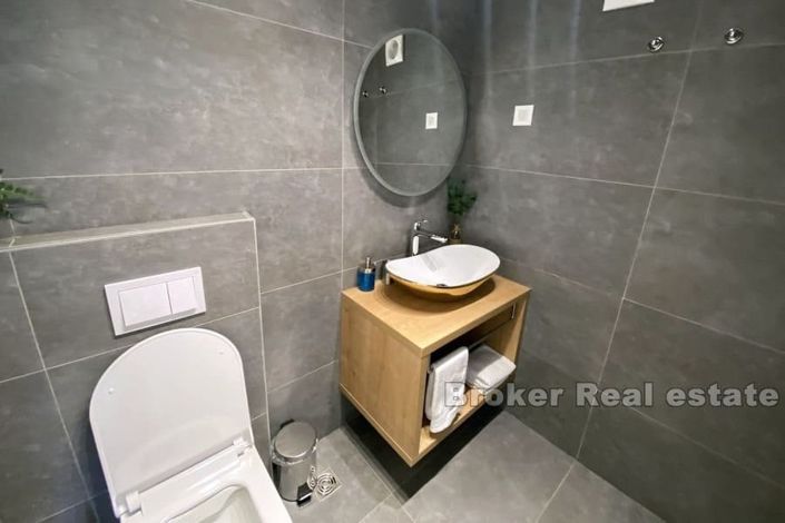 Image No.16-5 Bed Villa for sale