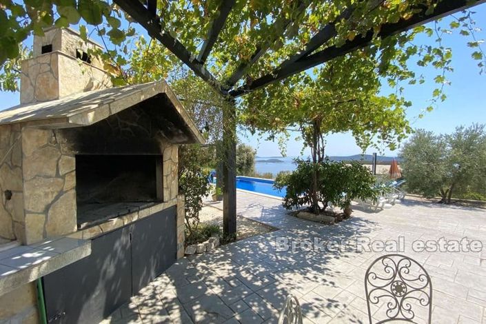 Image No.17-2 Bed Villa for sale