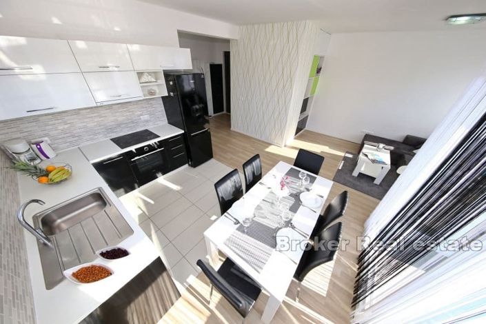 Image No.5-6 Bed Villa for sale
