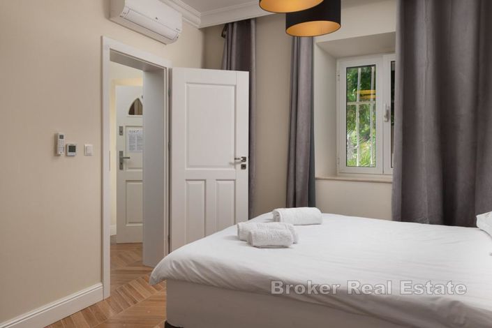 Image No.9-4 Bed Villa for sale