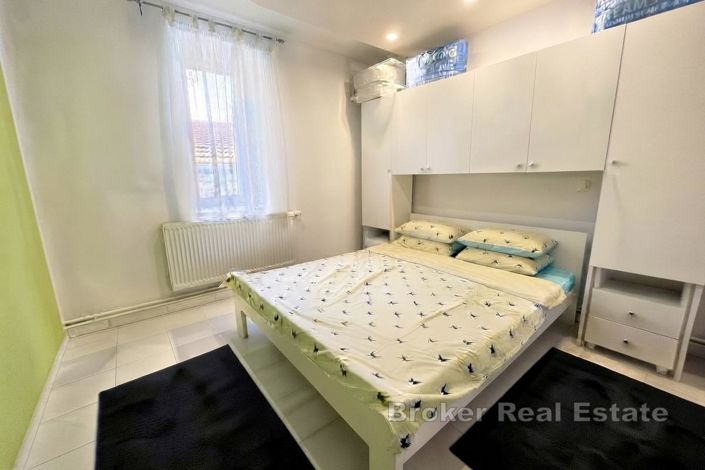 Image No.9-2 Bed Villa for sale