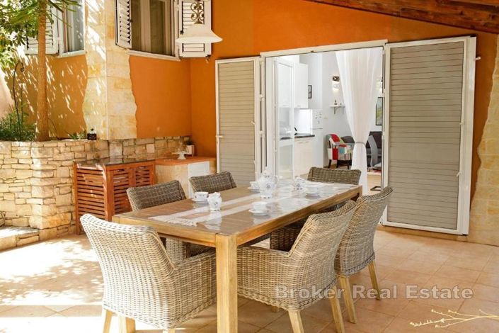 Image No.13-2 Bed Villa for sale