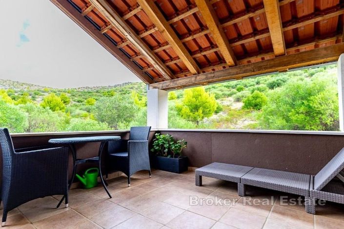 Image No.4-6 Bed Villa for sale