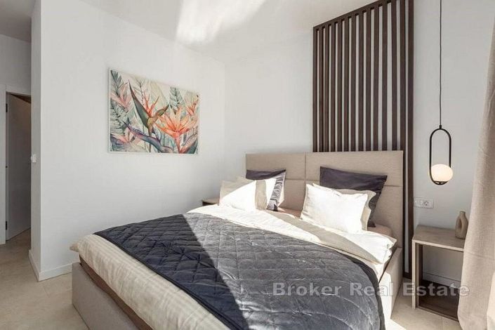 Image No.8-4 Bed Villa for sale