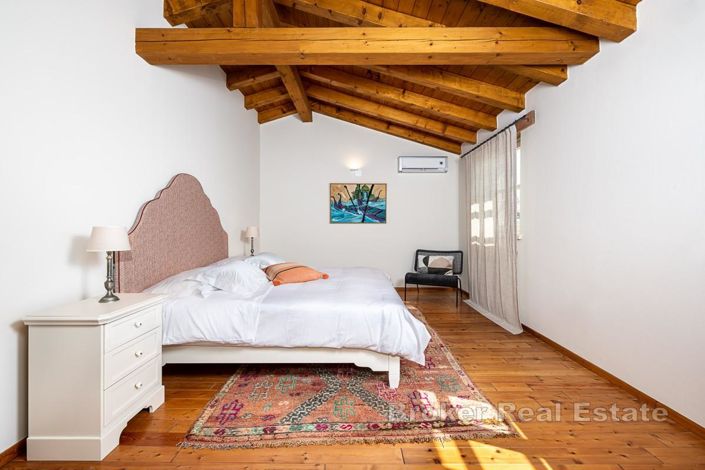 Image No.13-4 Bed Villa for sale