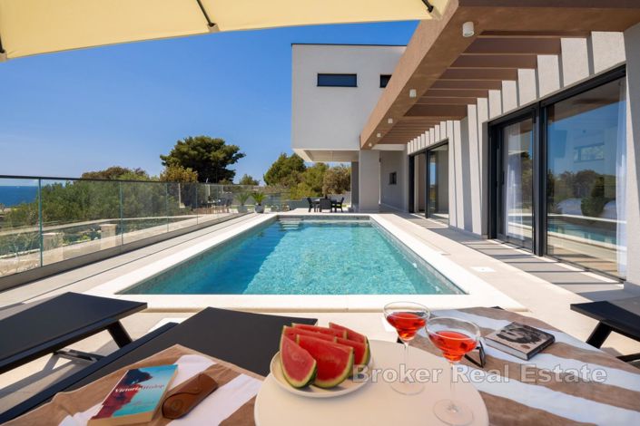 Image No.4-4 Bed Villa for sale