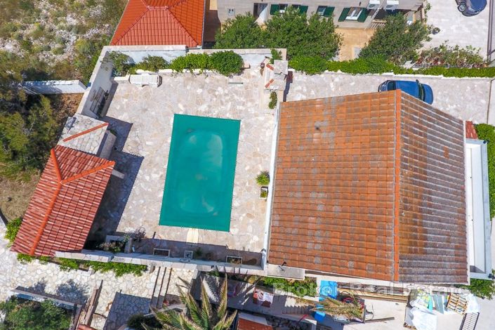 Image No.11-3 Bed Villa for sale
