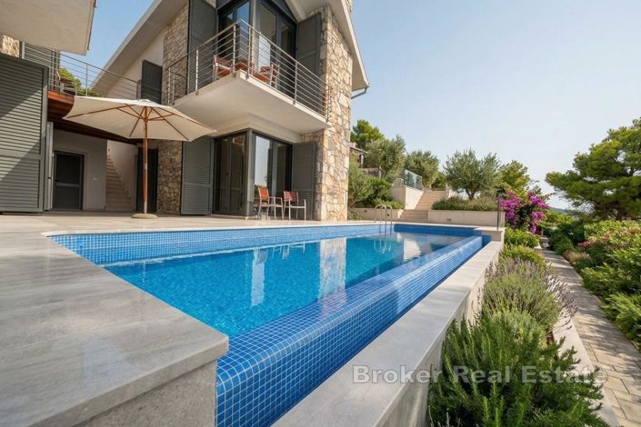 Image No.17-4 Bed Villa for sale