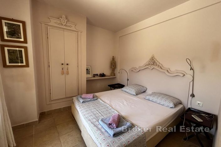 Image No.5-5 Bed Villa for sale