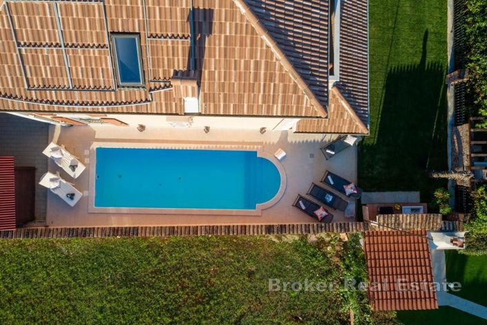 Image No.18-4 Bed Villa for sale