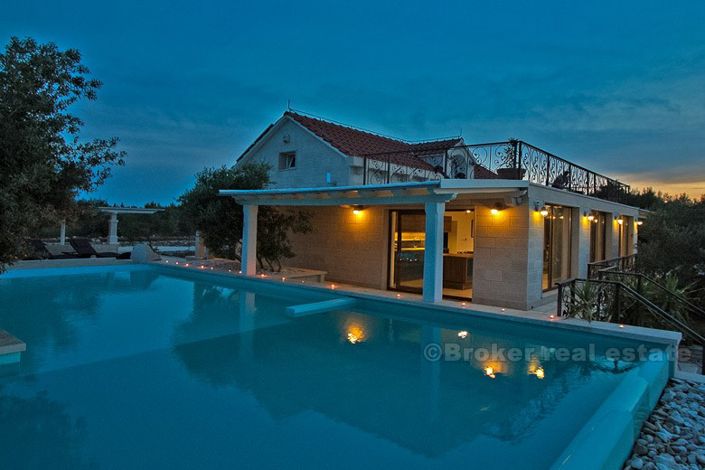 Image No.13-3 Bed Villa for sale