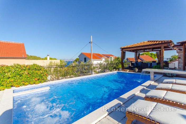 Image No.8-3 Bed Villa for sale