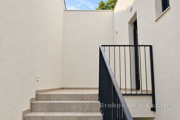 Image No.2-3 Bed Apartment for sale