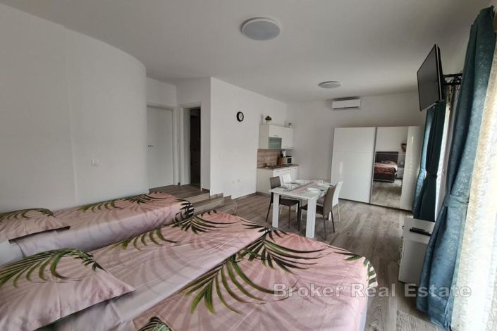 Image No.16-8 Bed Villa for sale