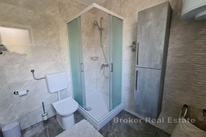 Image No.6-8 Bed Villa for sale