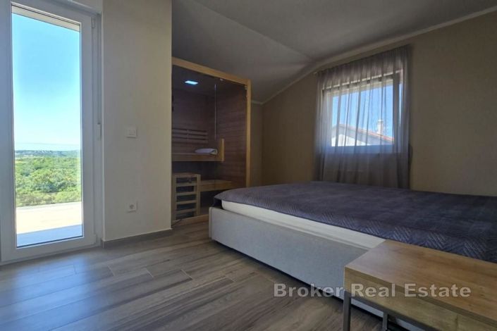 Image No.9-4 Bed Villa for sale