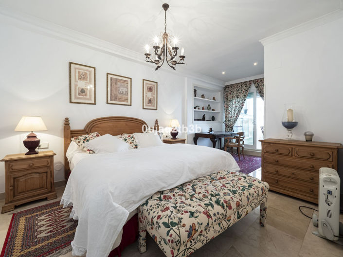 Image No.11-2 Bed Apartment for sale