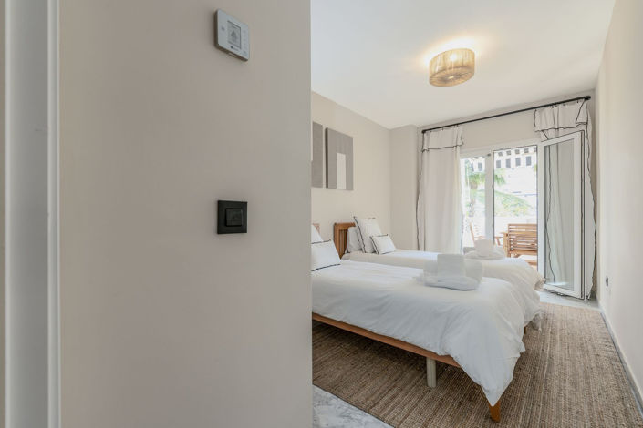 Image No.24-4 Bed Apartment for sale