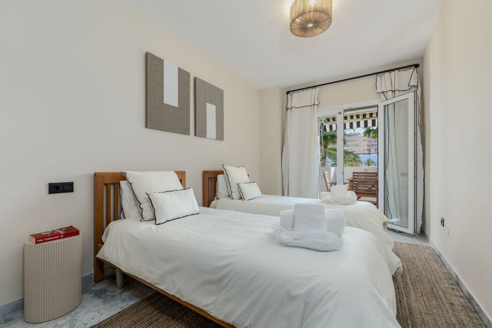 Image No.25-4 Bed Apartment for sale