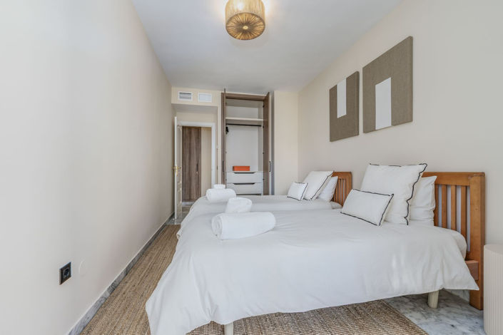 Image No.27-4 Bed Apartment for sale