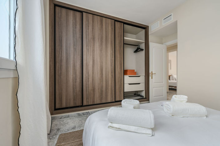 Image No.35-4 Bed Apartment for sale