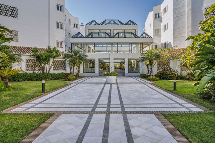 Image No.37-4 Bed Apartment for sale