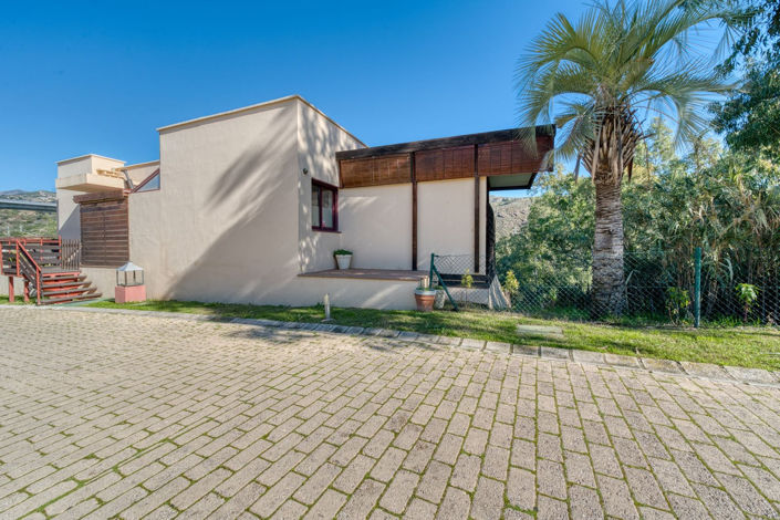 Image No.27-5 Bed Villa for sale
