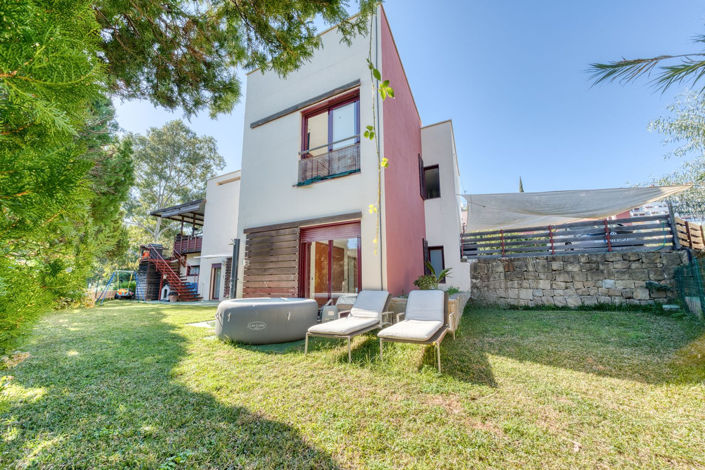 Image No.3-5 Bed Villa for sale