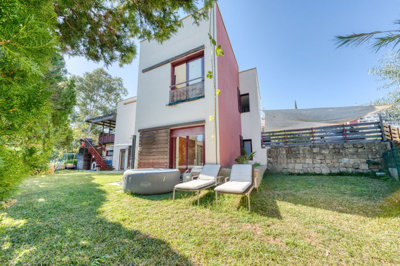 3-e898b2bb2a2fdfd06d2c39894dce8316