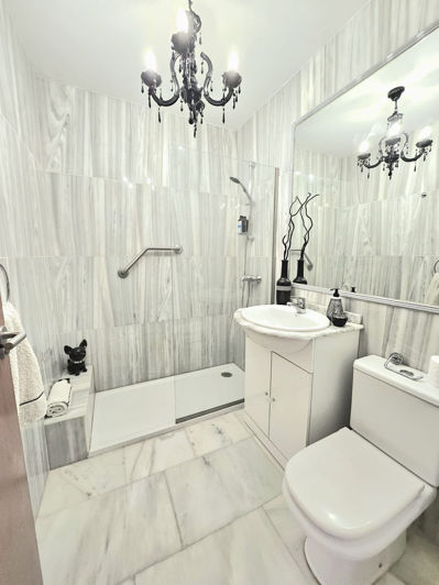 Image No.24-3 Bed Villa for sale