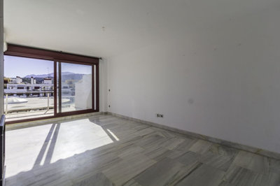 8-e64a9055bba3e77ac8aca3b893cdf826