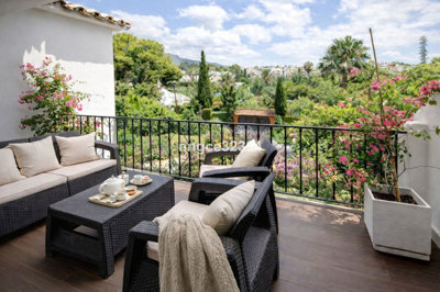 3-e898b2bb2a2fdfd06d2c39894dce8316