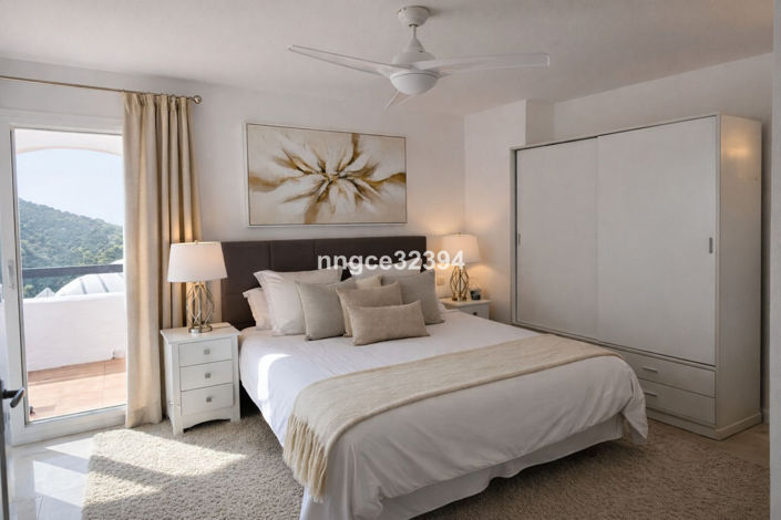 Image No.18-3 Bed Apartment for sale