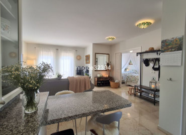 10-bb915d1cb19341576dcdc994b81ab9c5