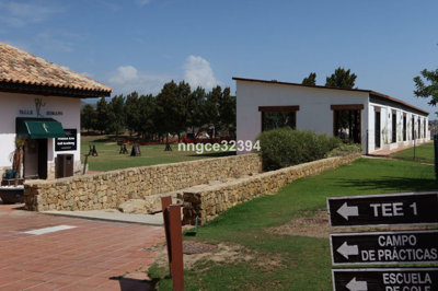 10-bb915d1cb19341576dcdc994b81ab9c5