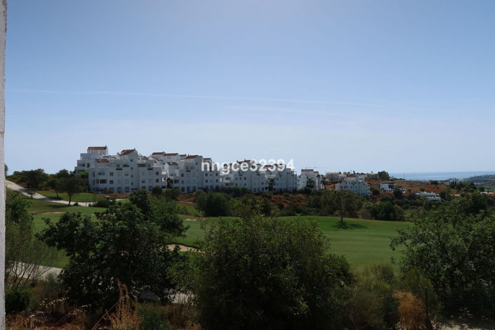 Image No.24-4 Bed Apartment for sale