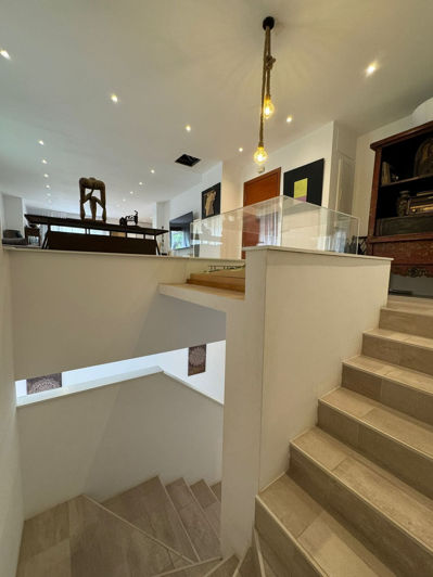 Image No.14-5 Bed Villa for sale