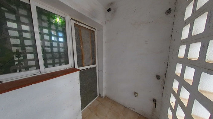 Image No.19-2 Bed Apartment for sale