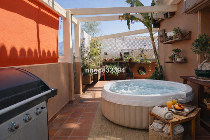 Image No.2-4 Bed Penthouse for sale