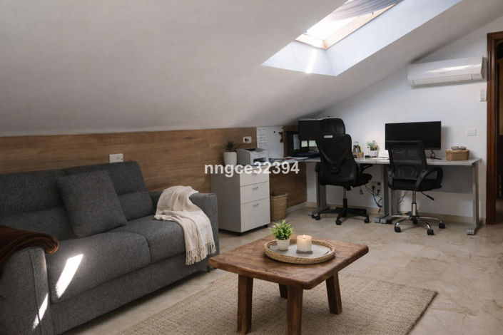 Image No.21-4 Bed Penthouse for sale