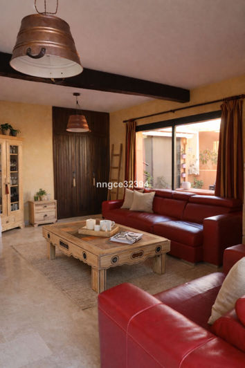 Image No.26-4 Bed Penthouse for sale