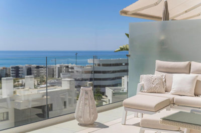 2-5bd7b9d04b45e33852eaf0ec6670150d