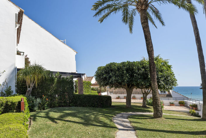 Image No.24-3 Bed Townhouse for sale