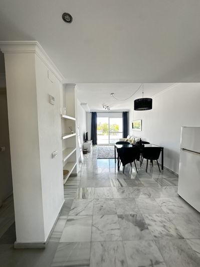 Image No.15-2 Bed Apartment for sale