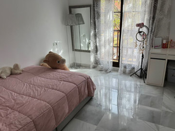 11-20939a0134ad724a8cb2a801094d15a4