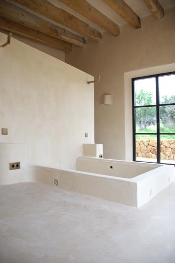 Image No.10-4 Bed Villa for sale