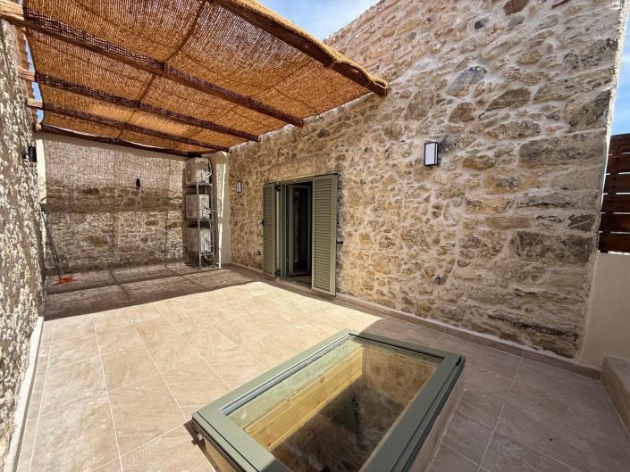 Image No.33-2 Bed Village House for sale