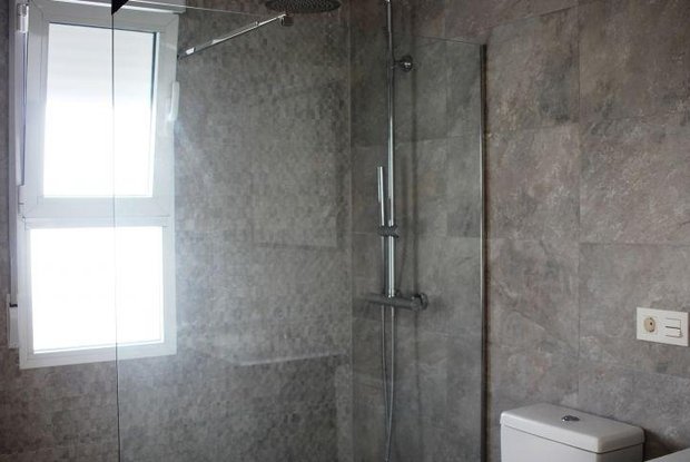 Image No.10-3 Bed Villa for sale