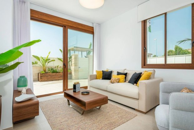 Image No.6-3 Bed Villa for sale